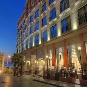 Vivaldi 4*, Saint Julian's Malta